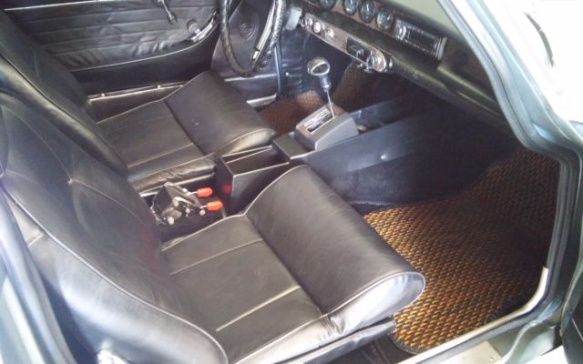 1970 volvo p1800