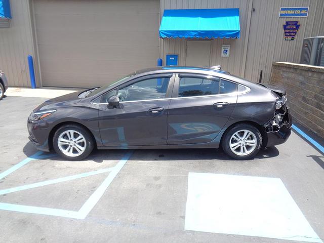 2017 chevrolet cruze lt