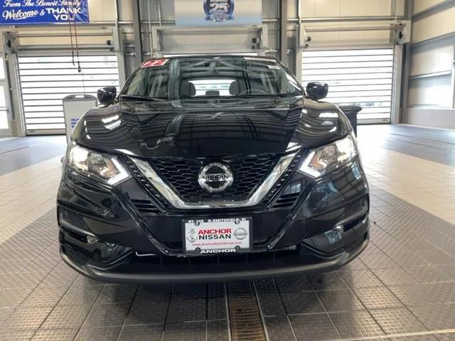 2022 nissan rogue sport s