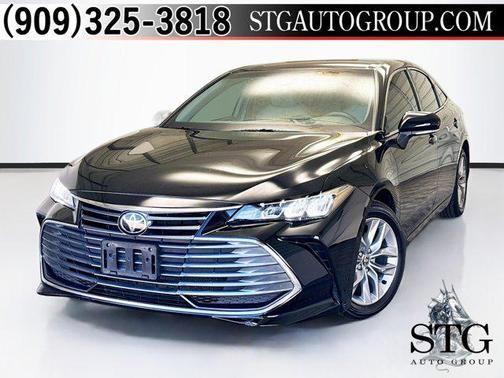 2022 toyota avalon