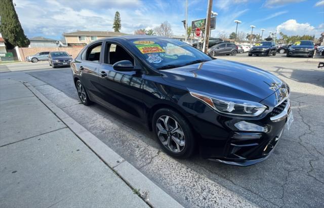 2021 kia forte lxs
