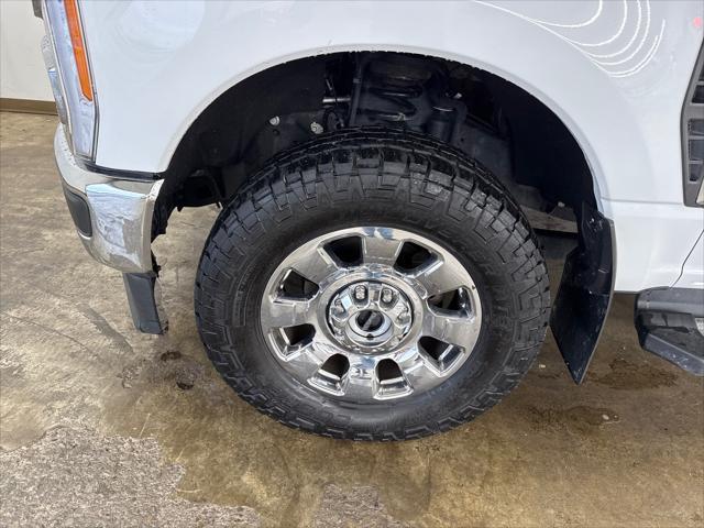 2023 ford f-350 lariat