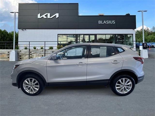 2021 nissan rogue sport s