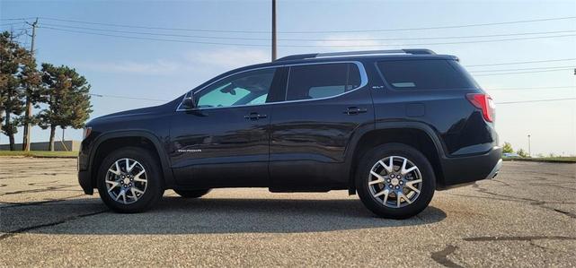 2022 gmc acadia slt