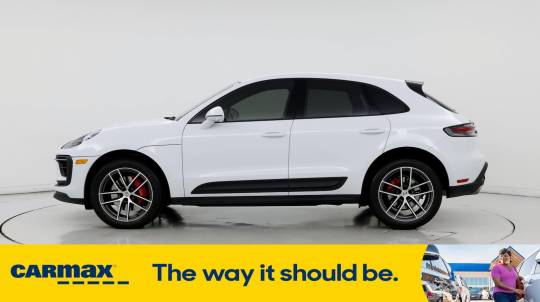 2022 Porsche Macan