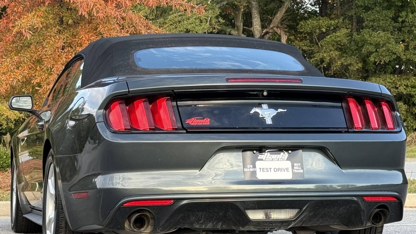 2016 ford mustang v6