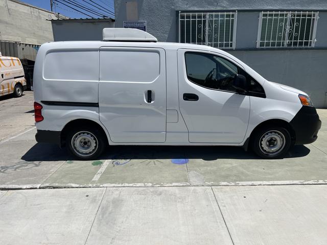 2020 nissan nv200 s