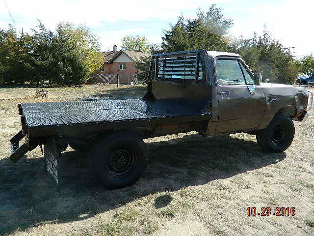 dodge 4x4 cummins turbo diesel w-250 w-350 3500 5 speed flat bed