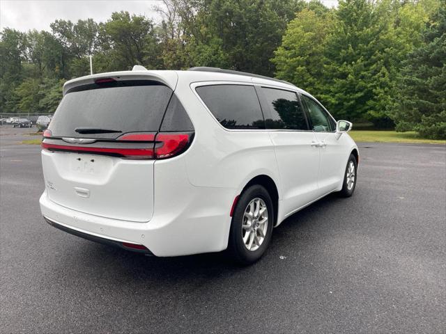 2022 chrysler pacifica touring l