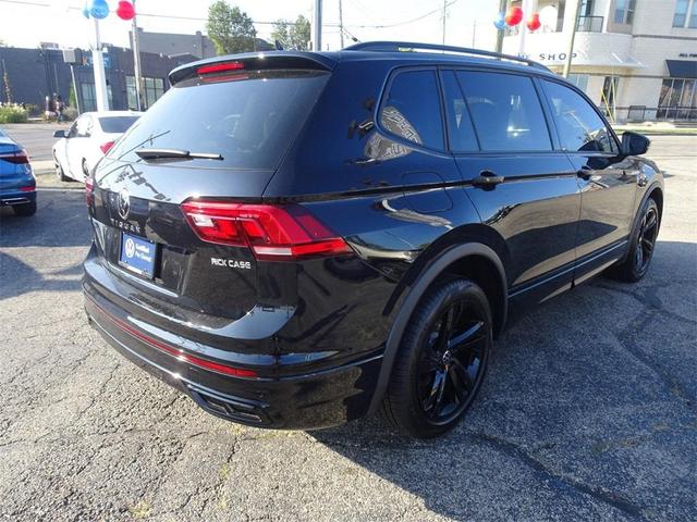 2024 volkswagen tiguan 2.0t se r-line black