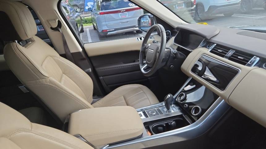 2022 land rover range rover sport se