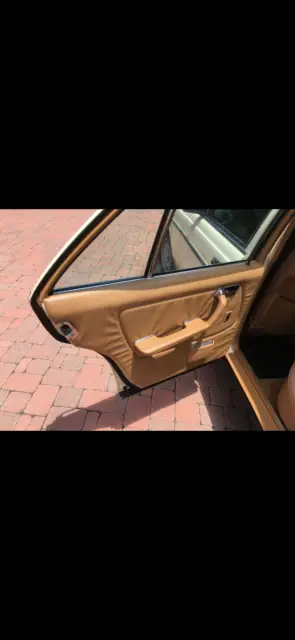 like new, mint condition 1985 mercedes benz td 300