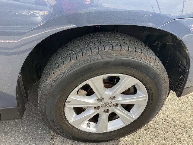2012 toyota highlander se