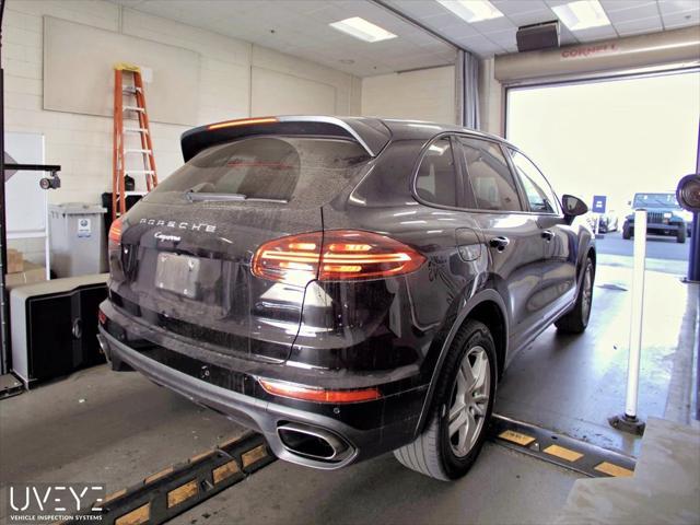 2017 porsche cayenne base