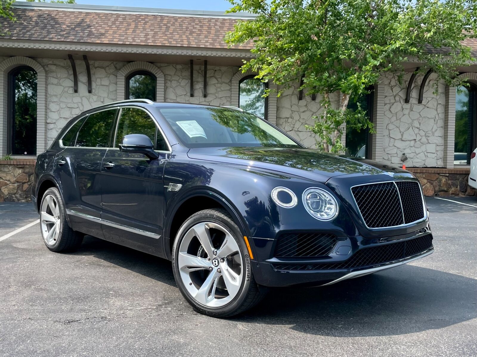 2019 bentley bentayga v8 front seat comfort specification 173k msrp!!