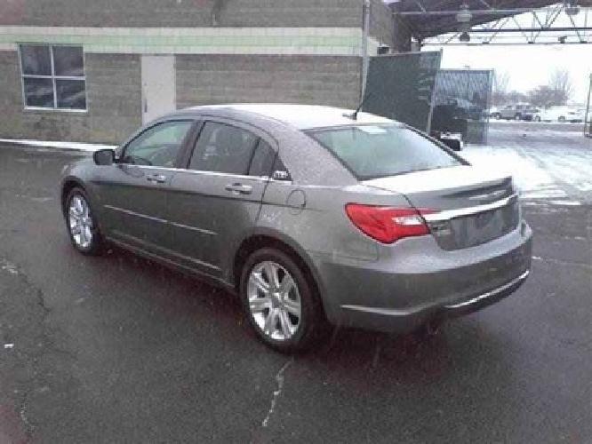 2012 chrysler 200 touring sedan 4d in rochester, ny