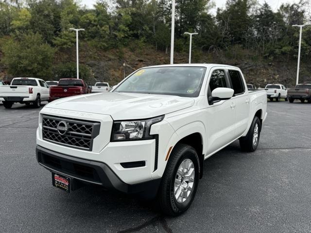2022 nissan frontier sv