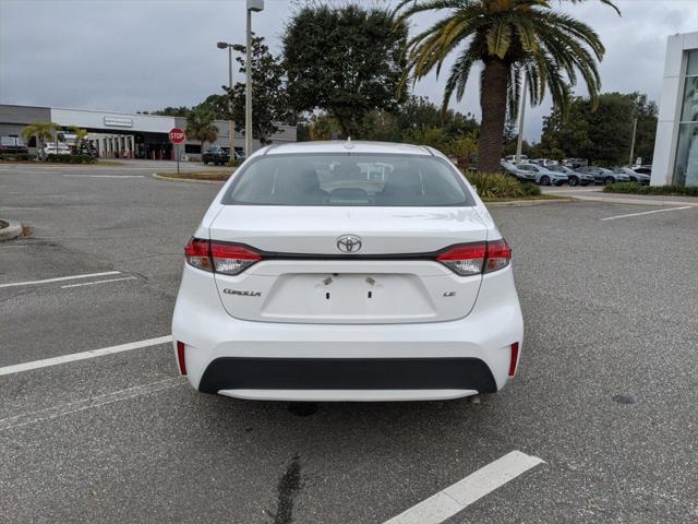 2022 toyota corolla le