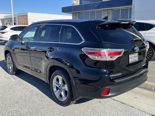 2016 toyota highlander limited