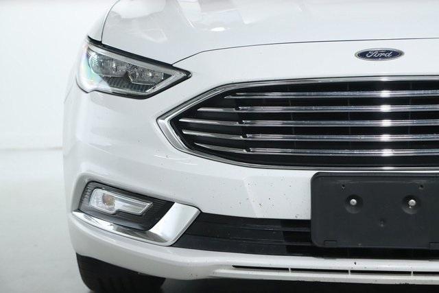 2017 ford fusion se