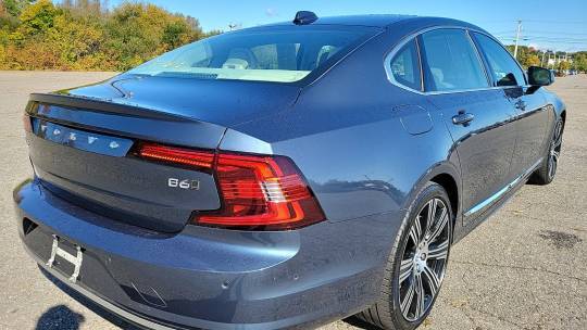 2023 Volvo S90