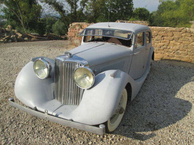 1948 jaguar mark iv with 3.5 litre engine