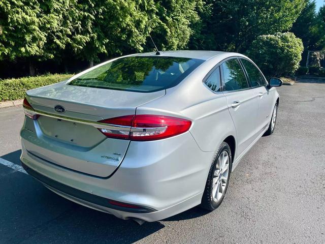 2017 ford fusion hybrid se