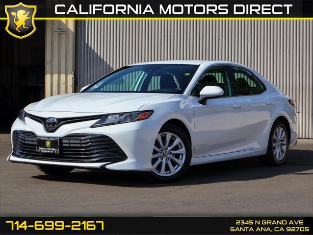 2020 toyota camry le