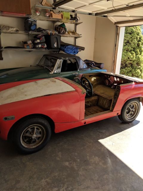 mg midget & a parts car (2 cars)