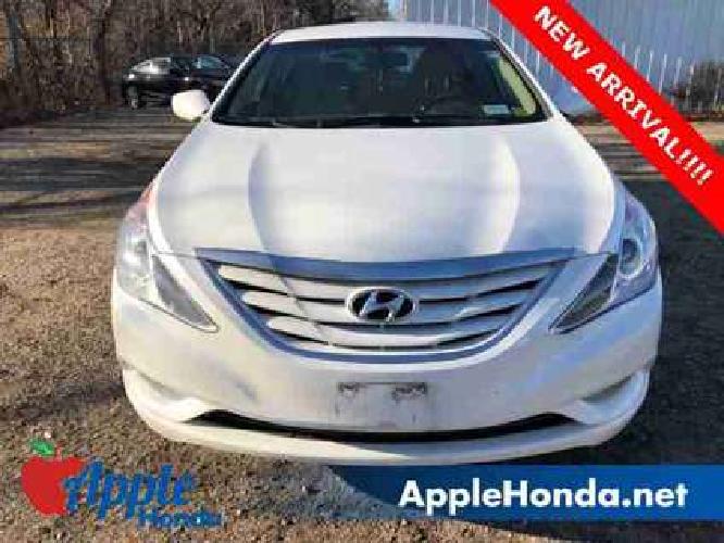 2013 hyundai sonata gls in riverhead, ny