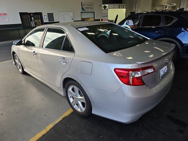 2013 toyota camry se