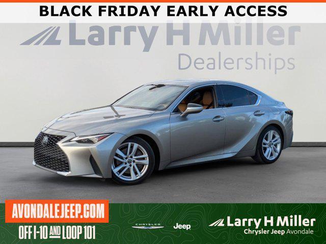 2021 lexus is 300 base