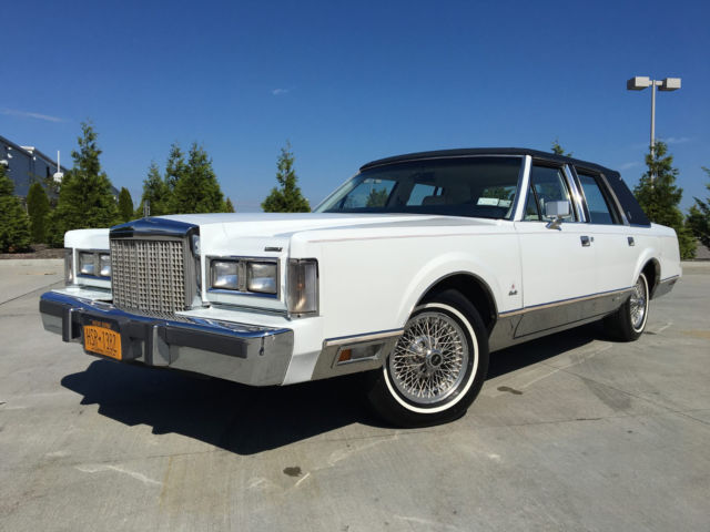 1987 lincoln town car stars & stripes