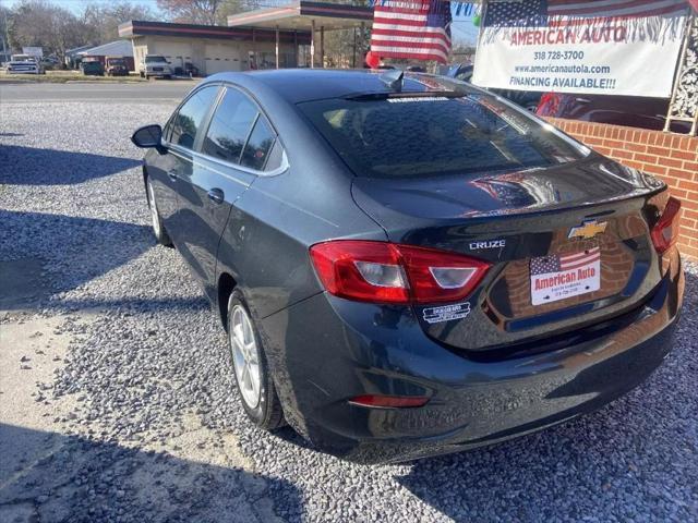 2018 chevrolet cruze lt
