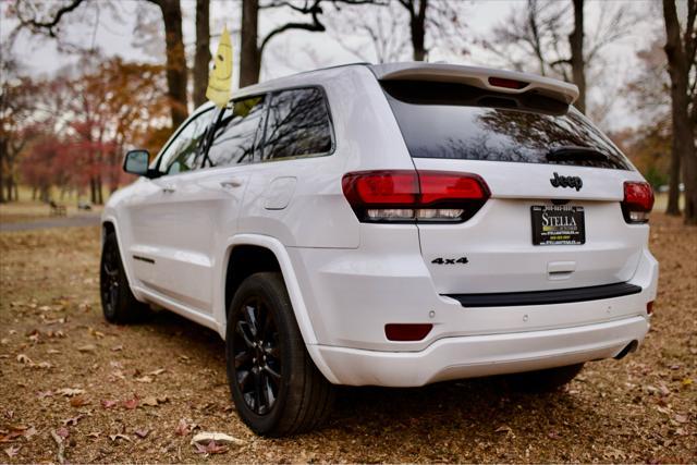 2021 jeep grand cherokee laredo