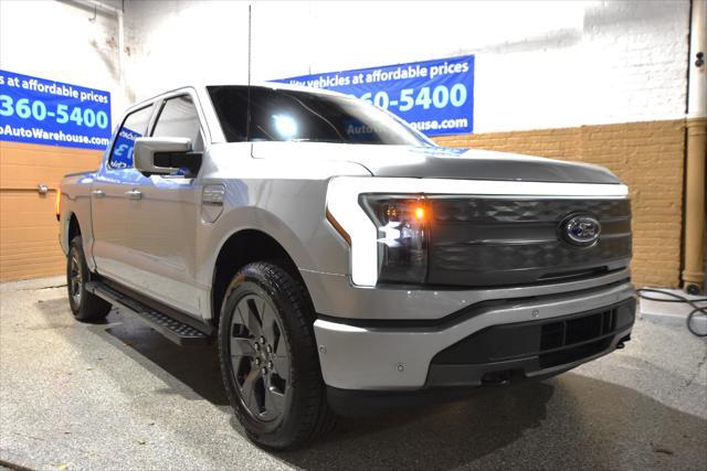 2023 ford f-150 lightning lariat