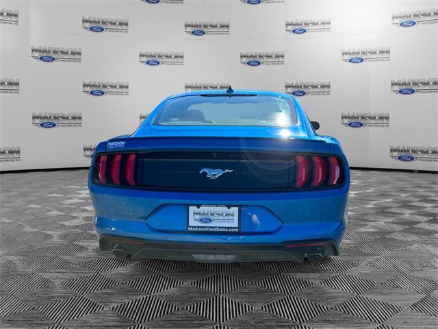2020 ford mustang ecoboost premium