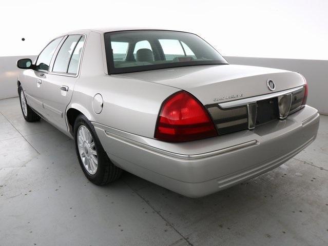 2010 mercury grand marquis in troy, michigan