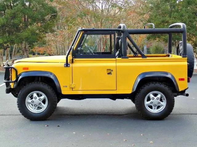 adventuremotorcars presents one owner 1994 defender 90- only 32k miles!