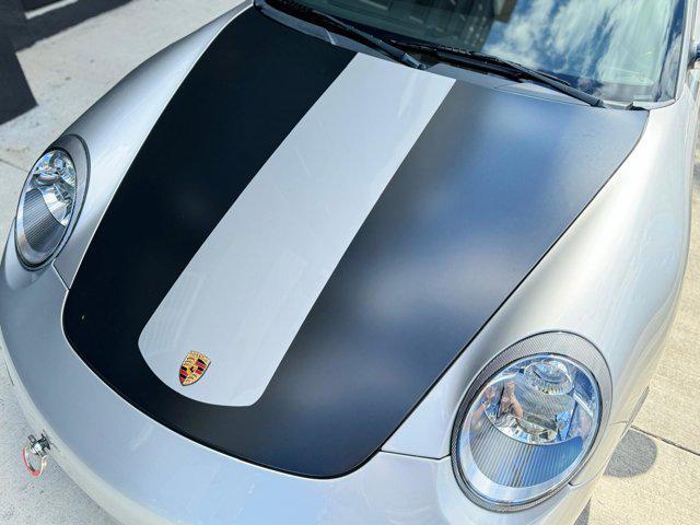 2005 porsche 911 carrera
