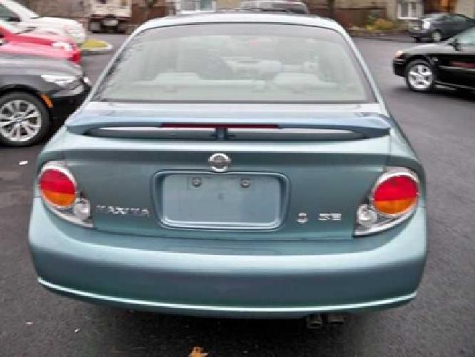 2002 glacier pearl nissan maxima in pound ridge, ny