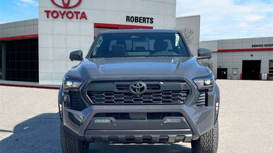 2024 Toyota Tacoma trd off-road underground