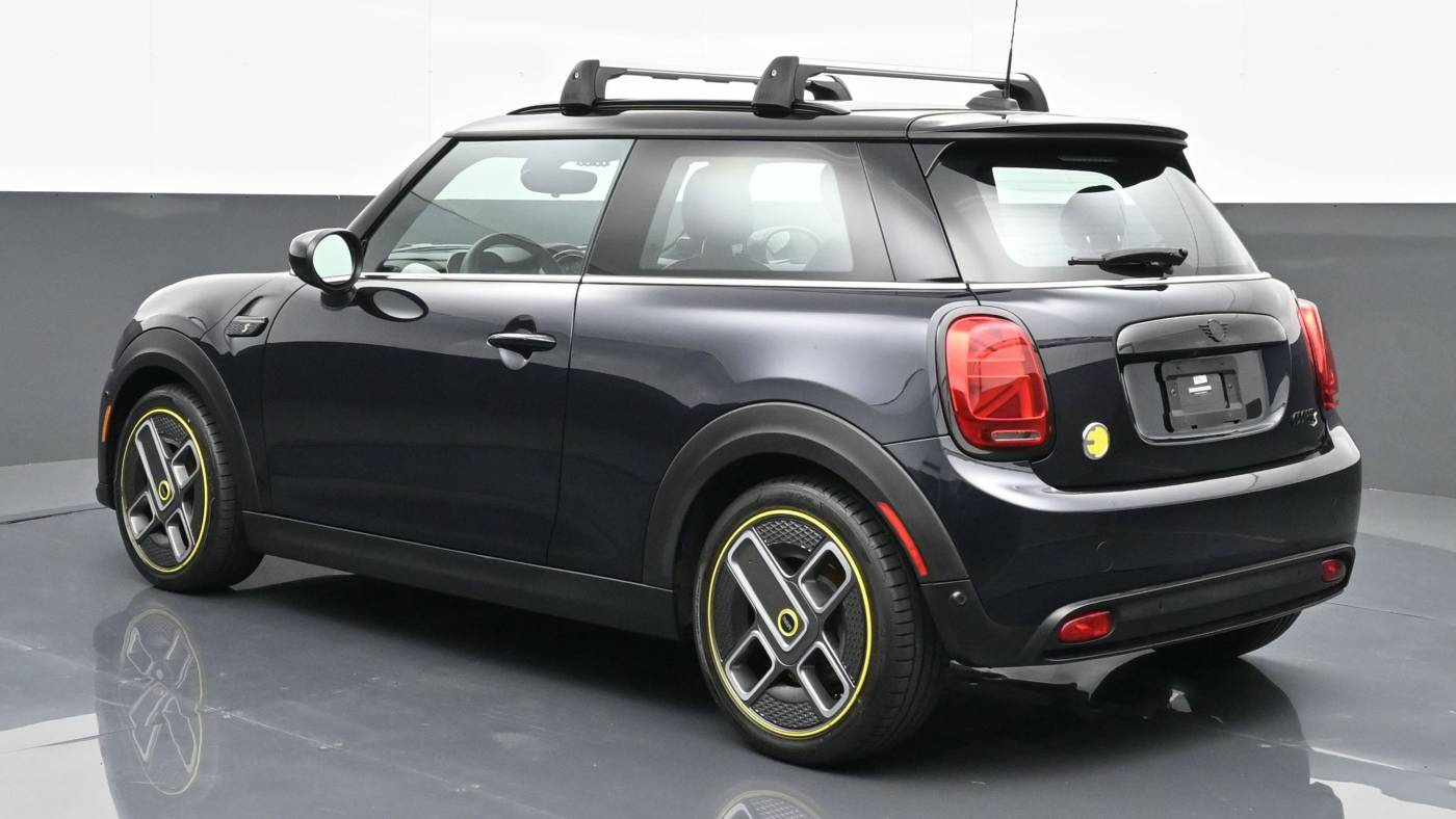 2022 mini hardtop 2 door cooper se