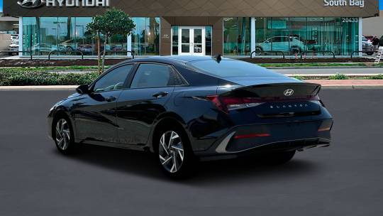 2025 Hyundai Elantra