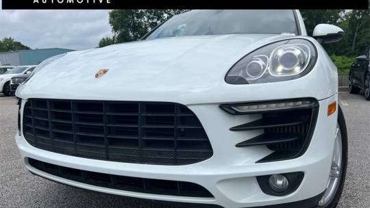 2016 Porsche Macan