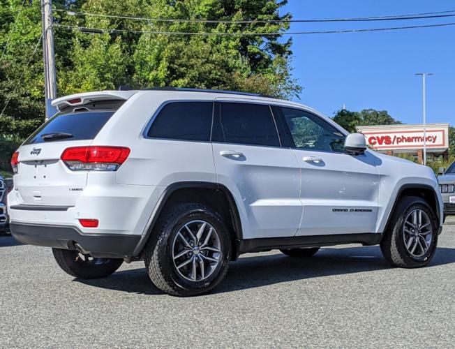used 2018 jeep grand cherokee 4wd laredo somerset, ma 02725 for sale in fall river, massachusetts
