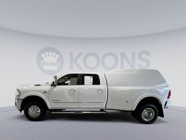 2022 ram 3500 limited crew cab 4x4 8' box