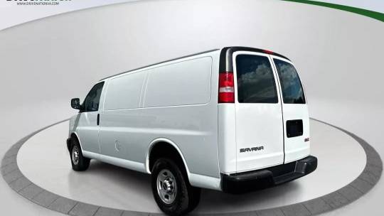 2017 GMC Savana