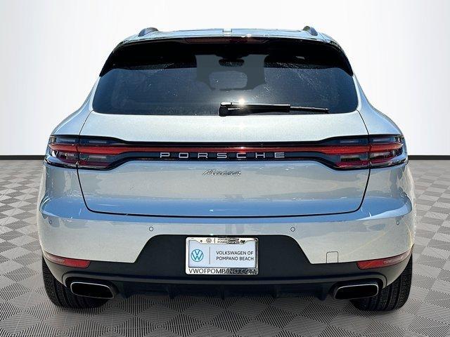2021 porsche macan base