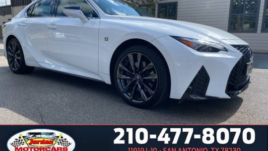 2022 Lexus IS